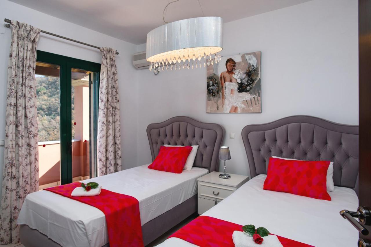 Almiros Beach Villa Mare E Monti מראה חיצוני תמונה