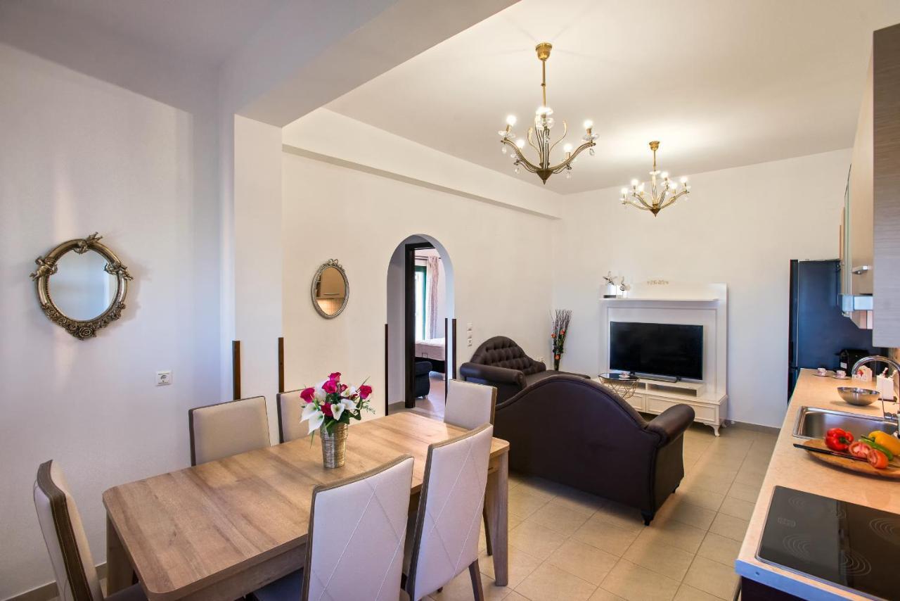 Almiros Beach Villa Mare E Monti מראה חיצוני תמונה