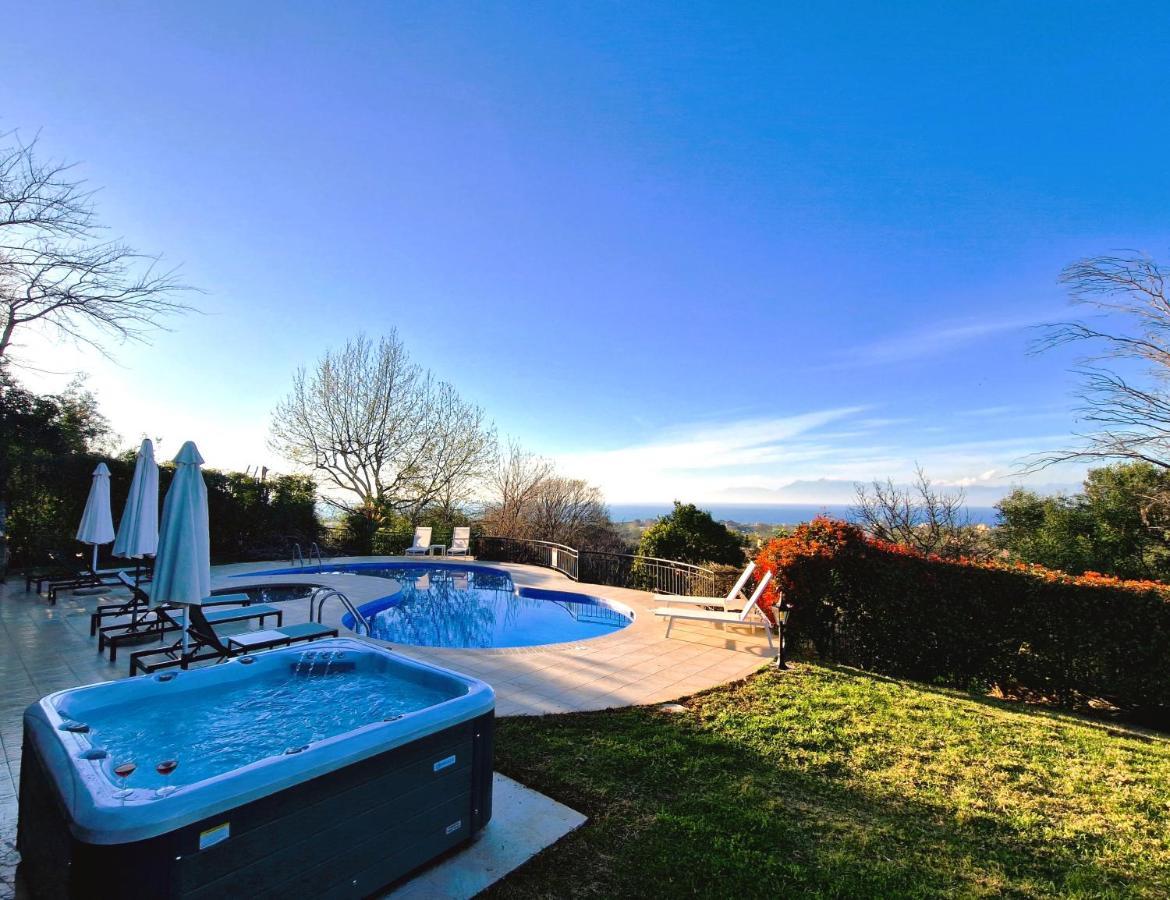 Almiros Beach Villa Mare E Monti מראה חיצוני תמונה