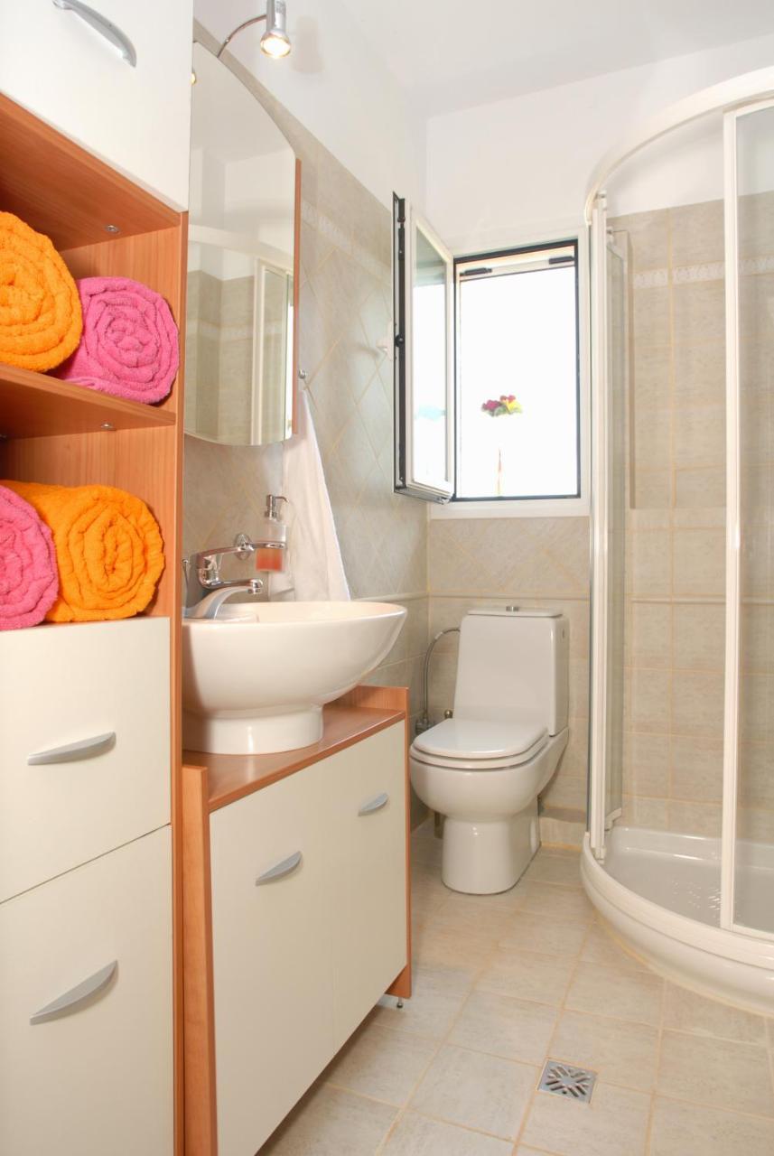 Almiros Beach Villa Mare E Monti מראה חיצוני תמונה